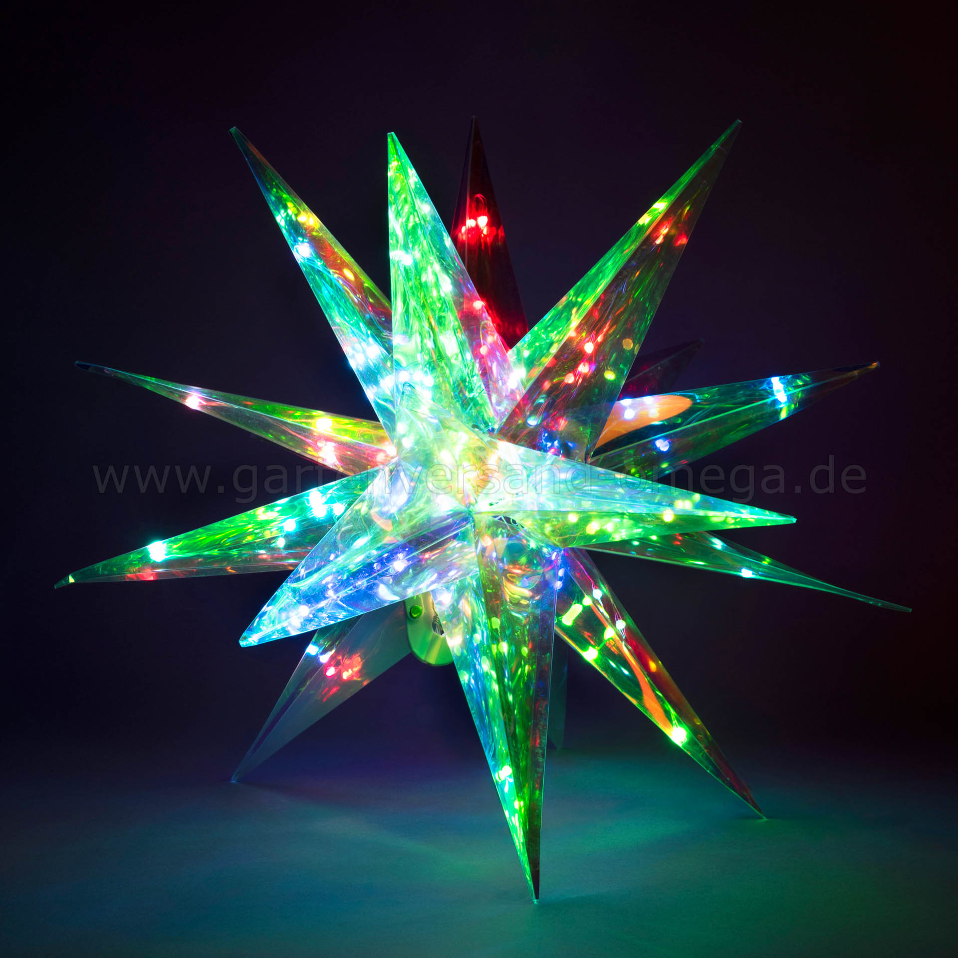 Der Kristalloptik 3D Stern mit RGB-LEDs bietet verschiedene Lichtfunktionen