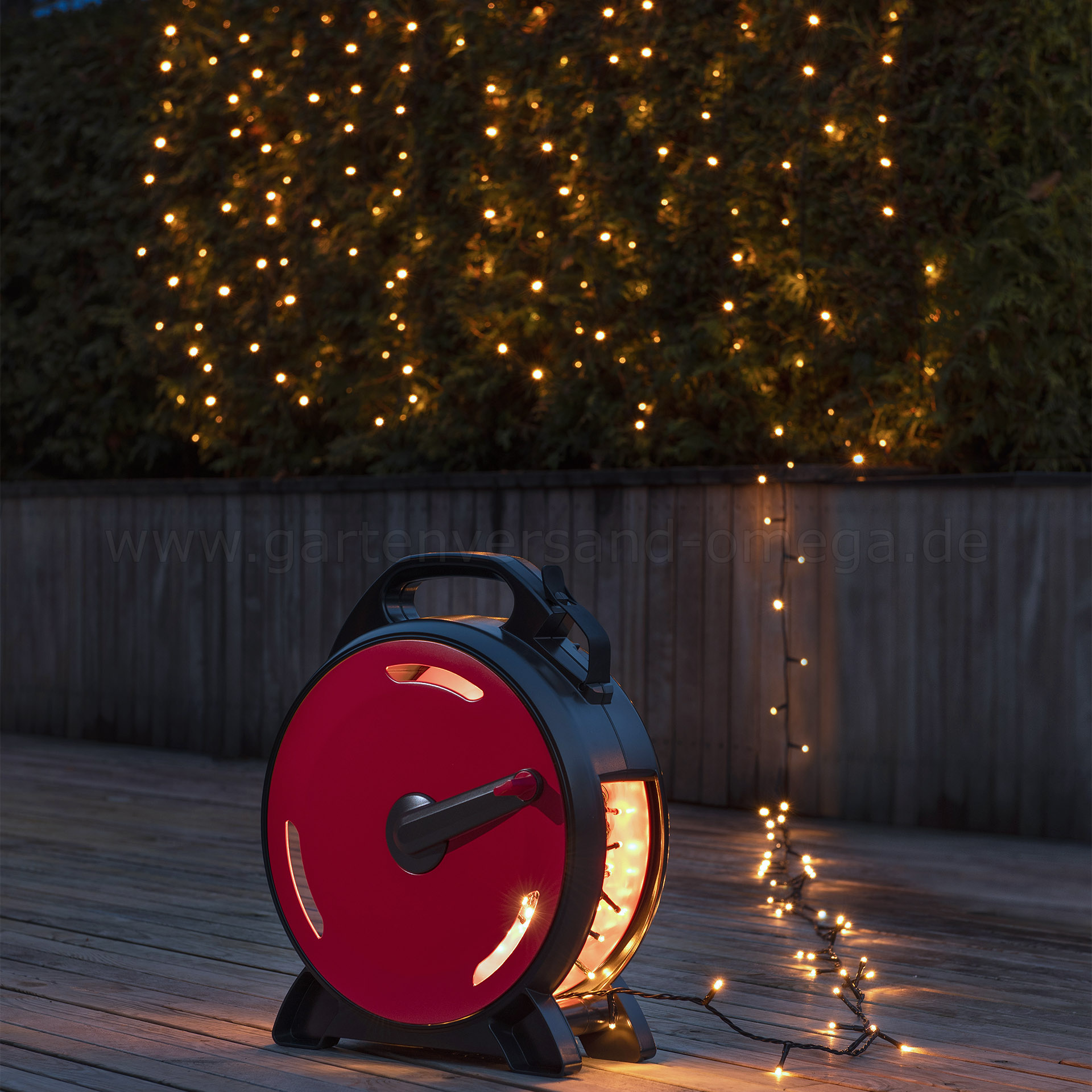 LED-Lichterkette mit Kabelaufroller Warm-Weiß im Einsatz
