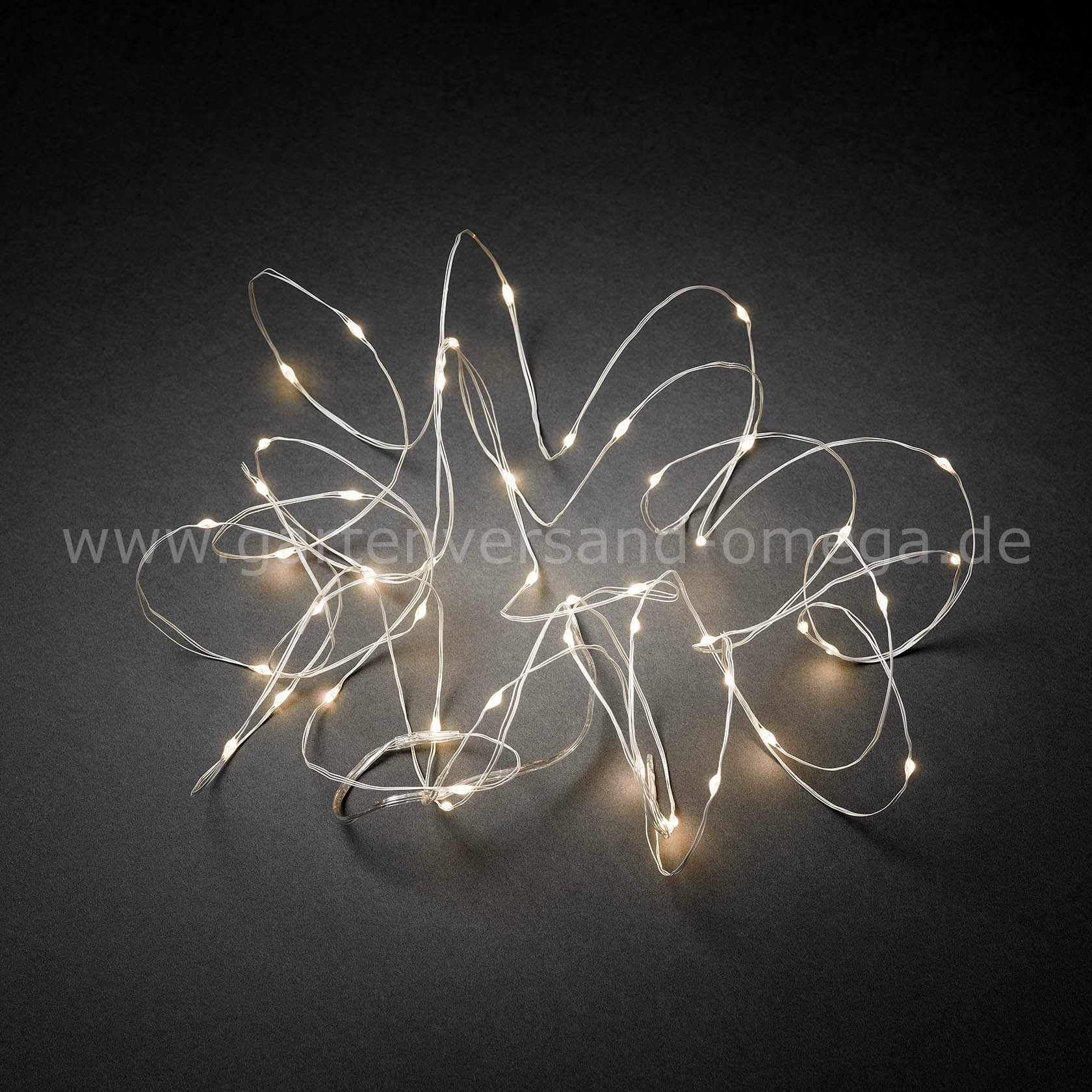 LED Tropfenlichterkette Warm-Weiß mit weißem Drahtkabel
