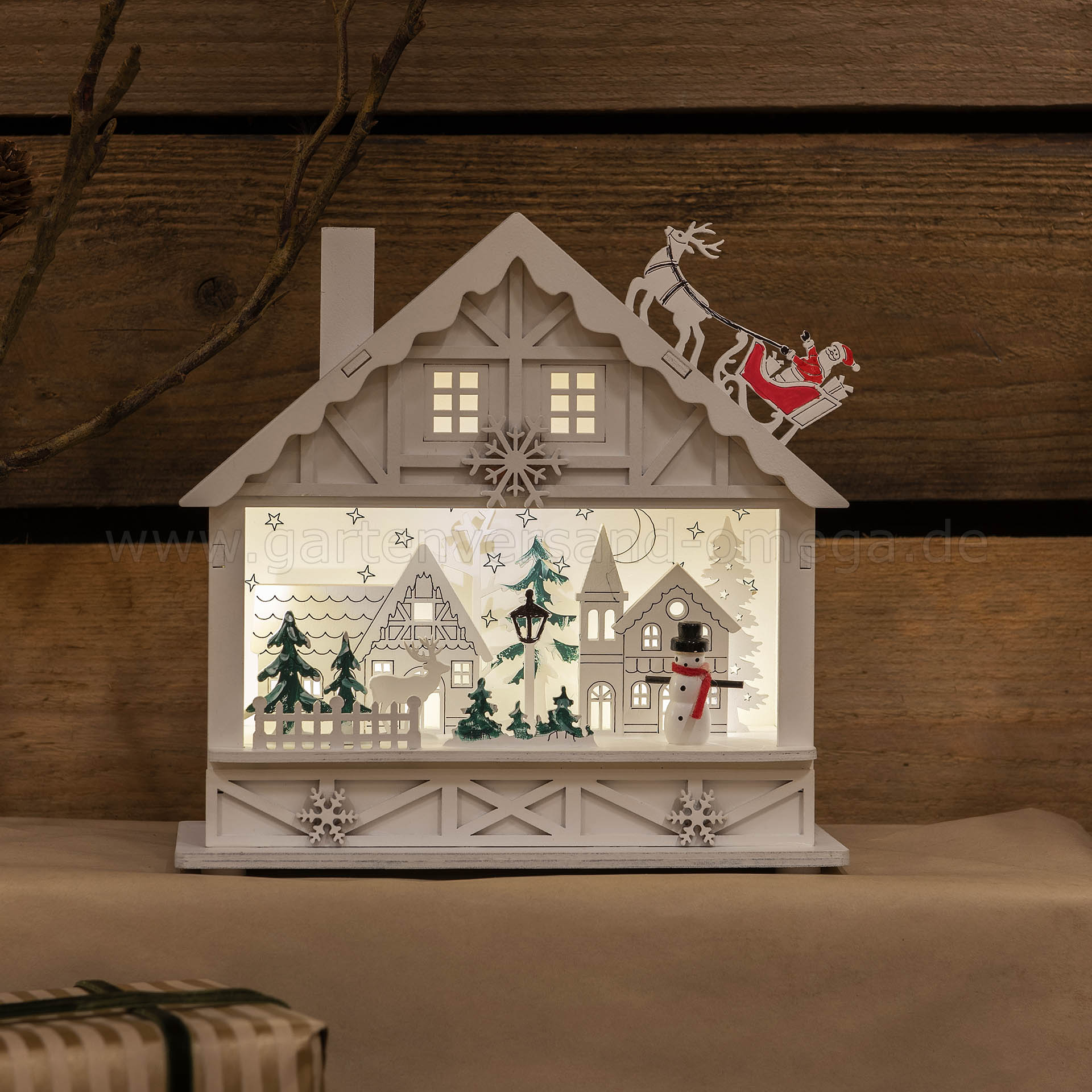 Anwendungsbeispiel LED Holzsilhouette Haus Weihnachtsstadt
