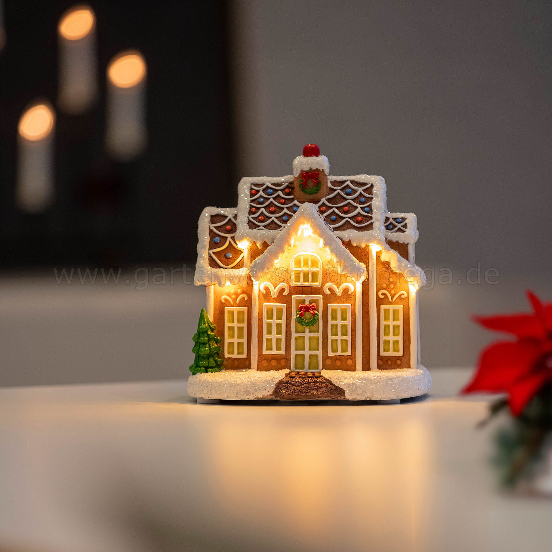 Die LED-Weihnachtsdeko Mini-Lebkuchenhaus im Einsatz