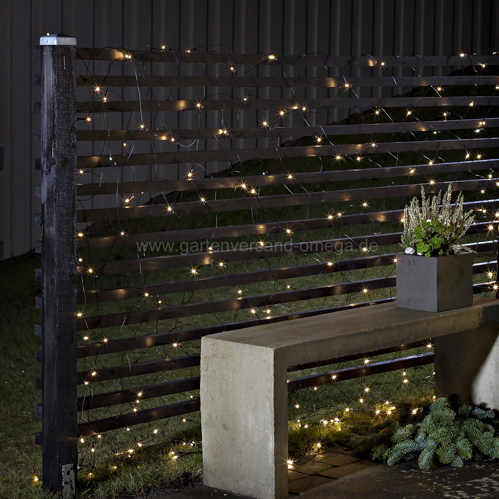 Batteriebetriebenes LED-Lichternetz 80-flammig Anwendungsbeispiel