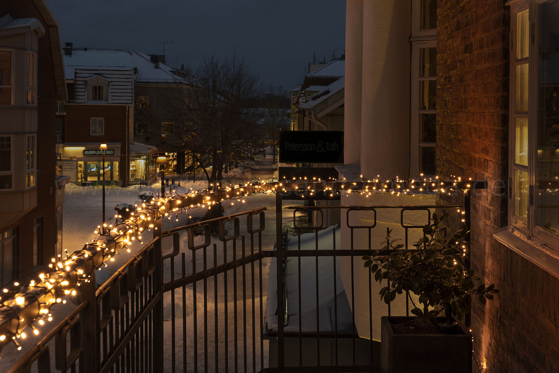 Gestaltungsidee - LED Compactlights-Lichterkette für Außen Warm-Weiß Gestaltungsidee - LED Compactlights-Lichterkette für Außen Warm-Weiß