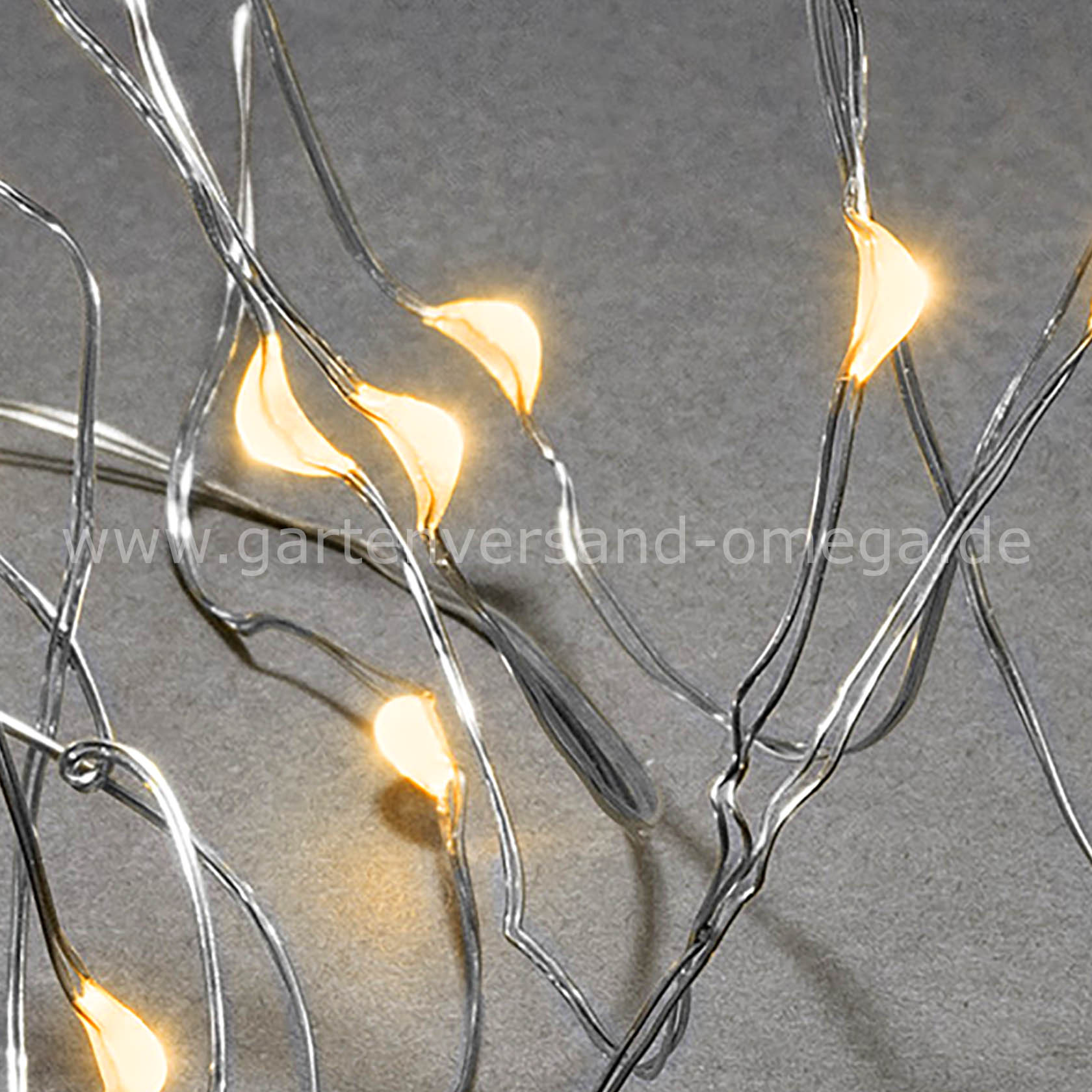 Bastellichterkette LED Bernsteinfarben mit silberfarbenem Draht im Detail