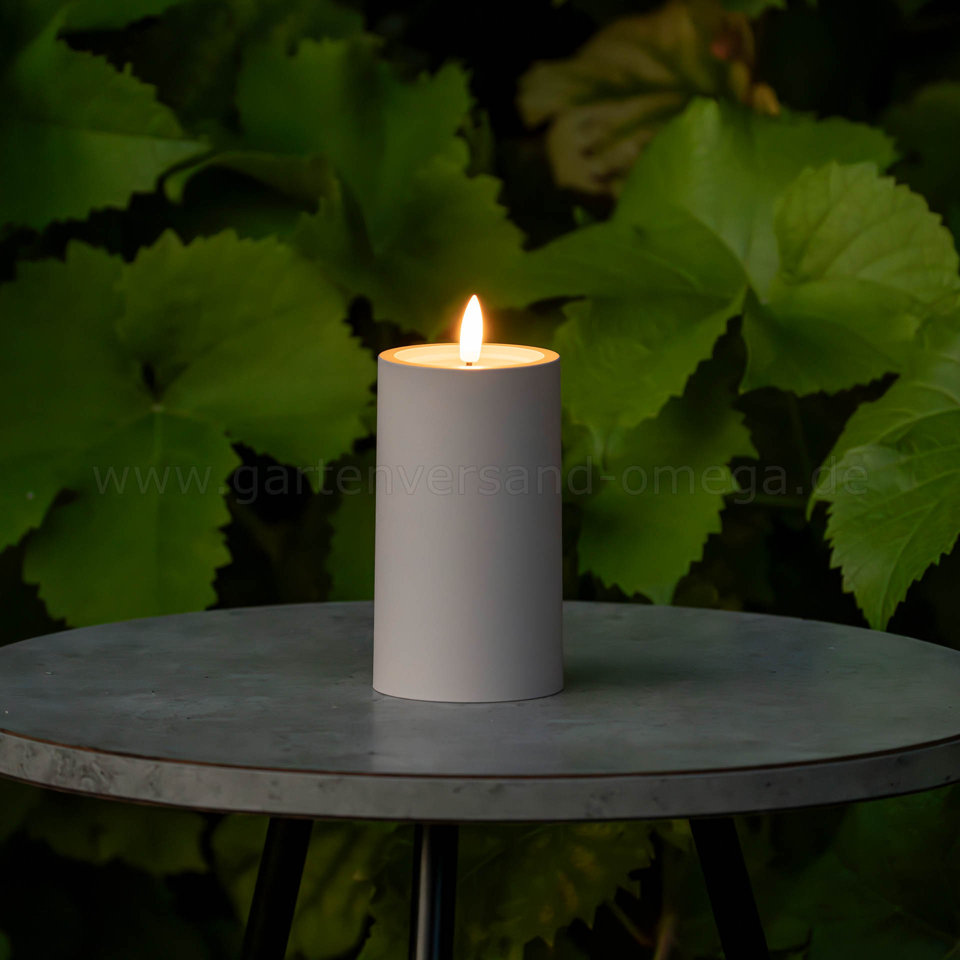 Gestaltungsidee LED-Kerze für Außen aus Kunststoff Mattbeige 12,5cm